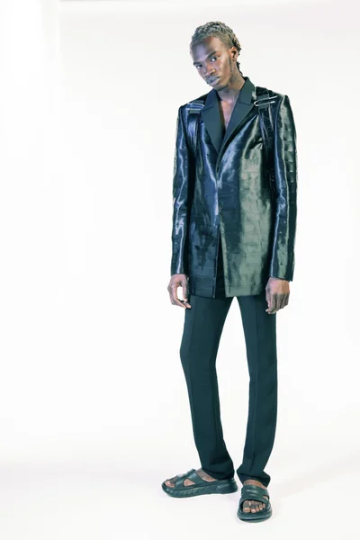 Look 27